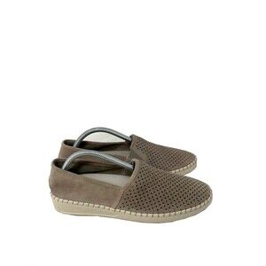 Cougar Flat Shoes Women's Size 10 Cruz Slip on Beige Suede